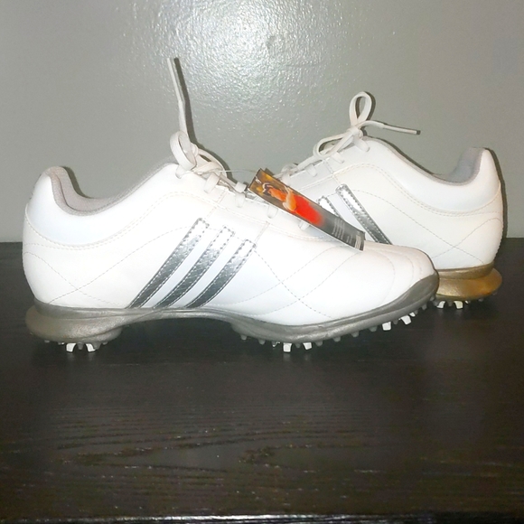 adidas Shoes - *NEW* ADIDAS Women's Golf shoes.